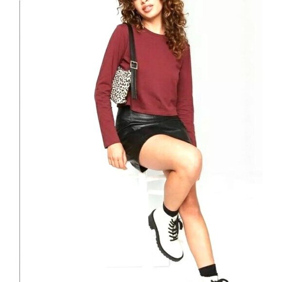 Y2K Wild Fable Long Sleeve Crop Top T Shirt Burgundy Size Small - Picture 1 of 4